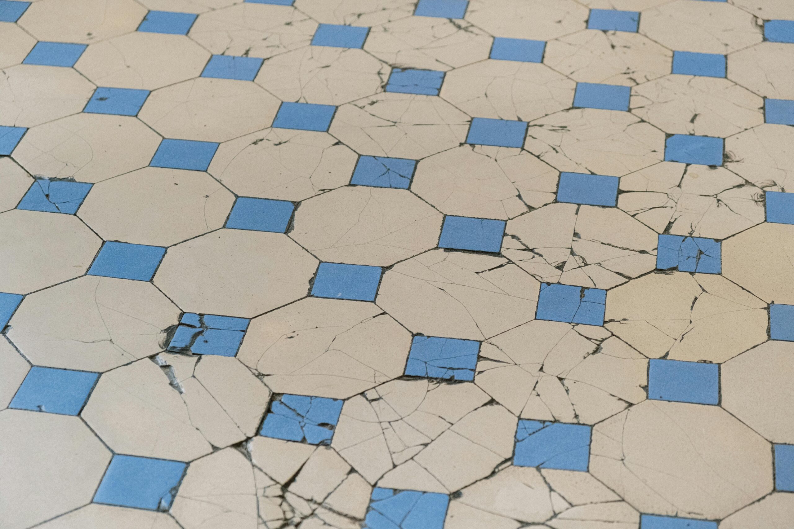 tile-repair-melbourne-services-for-cracked-tile
